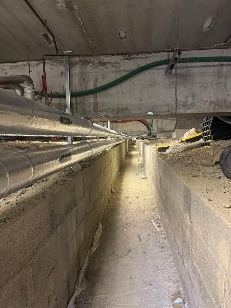 Réseaux thermiques isolés dans les passages techniques du bâtiment